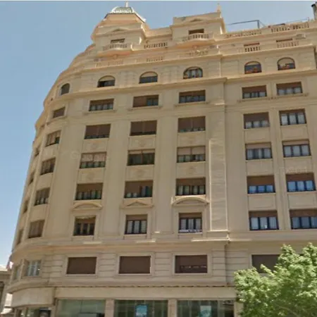 Mercado Central Rooms & Breakfast Apartment