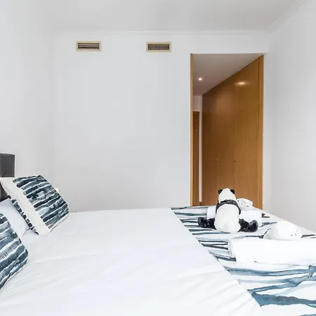 Mercado Central Rooms & Breakfast Apartment *