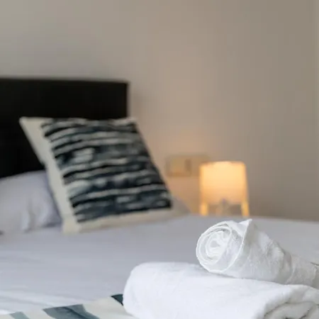 Mercado Central Rooms & Breakfast Apartment