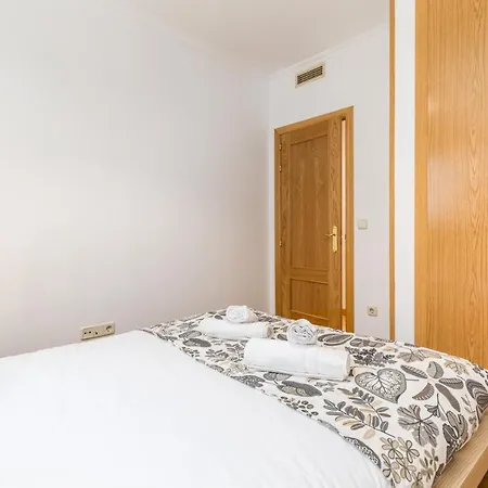 Mercado Central Rooms & Breakfast Apartment