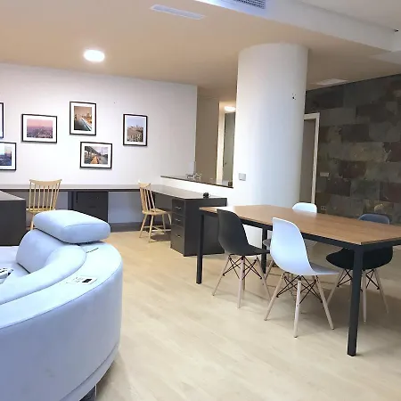 Mercado Central Rooms & Breakfast Daire Valensiya