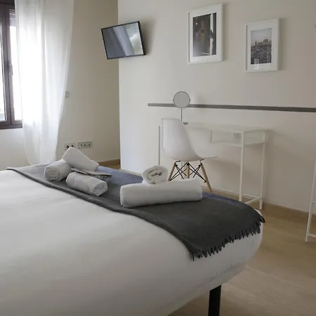 Mercado Central Rooms & Breakfast Daire